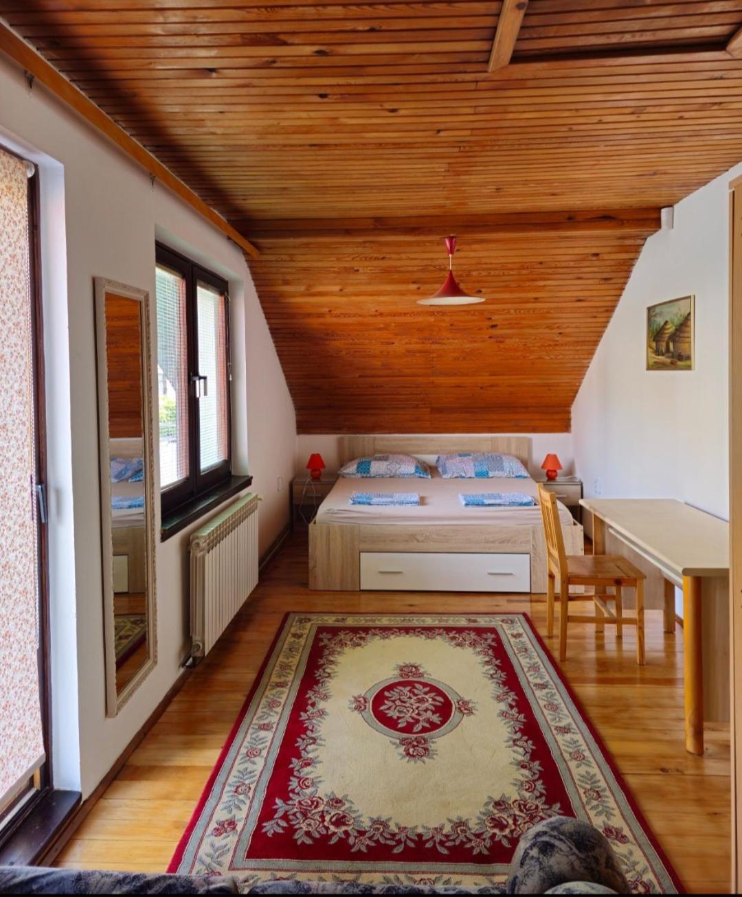 Peaceful Vacation Villa & Garden Сараево Екстериор снимка