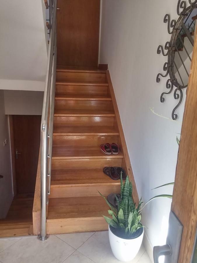 Peaceful Vacation Villa & Garden Сараево Екстериор снимка